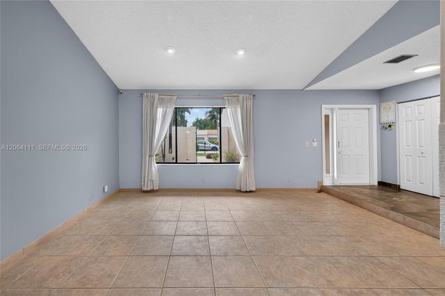 16831 Patio Village Ln, Weston, FL 33326