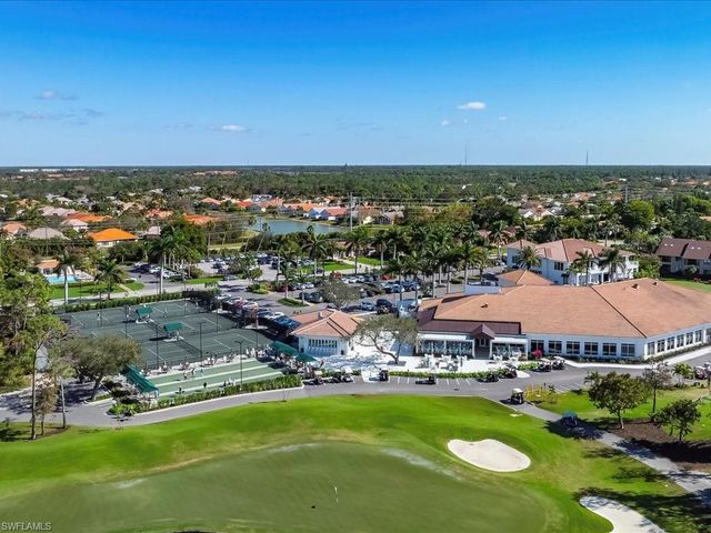 1001 FOXFIRE LN # 204, Naples, FL 34104