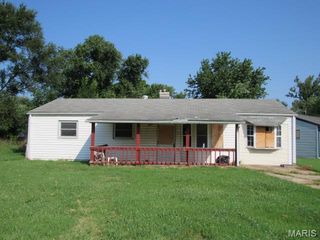 1137 St Margaret Drive, Cahokia, IL 62206