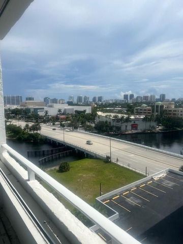 1160 N Federal Hwy 1118, Fort Lauderdale, FL 33304