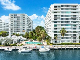 1160 N Federal Hwy 1118, Fort Lauderdale, FL 33304