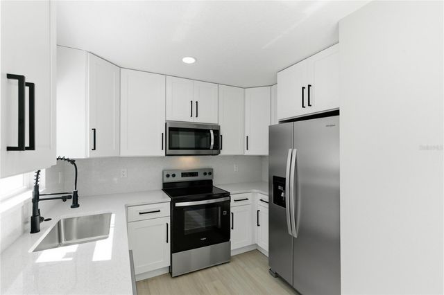 5720 79TH AVENUE N, Pinellas Park, FL 33781