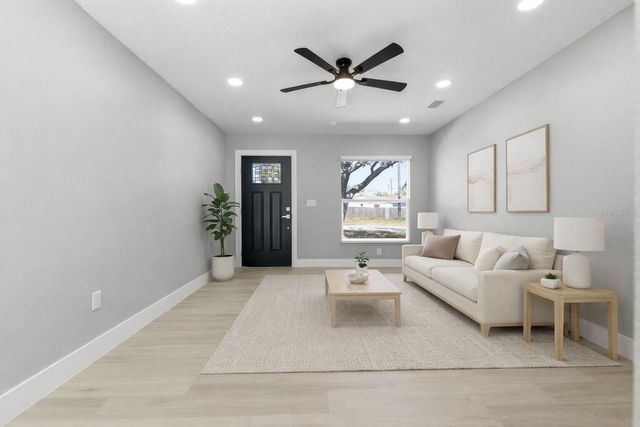 5720 79TH AVENUE N, Pinellas Park, FL 33781