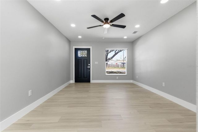 5720 79TH AVENUE N, Pinellas Park, FL 33781