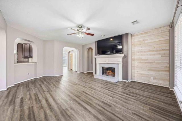 3610 Walnut Forest Lane, Spring, TX 77388