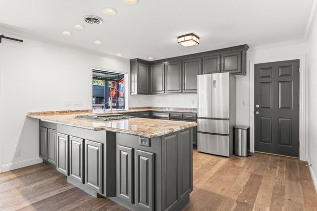 1515 Dias Drive, San Martin, CA 95046