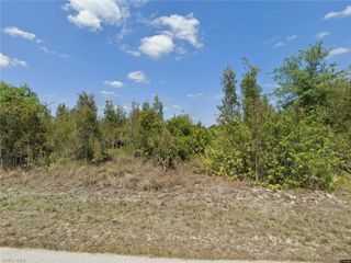 3002 58th ST W, Lehigh Acres, FL 33971