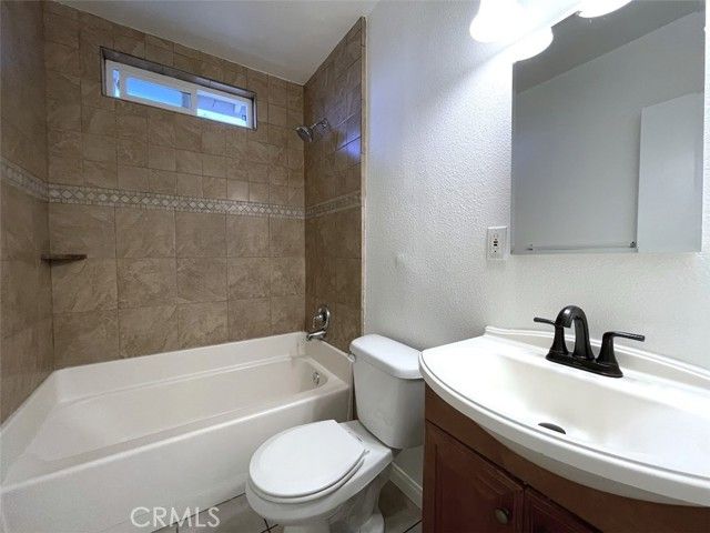 7259 Jackson St, Paramount, CA 90723