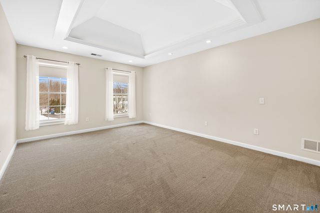 11 Nature Trail, Hamden, CT 06518