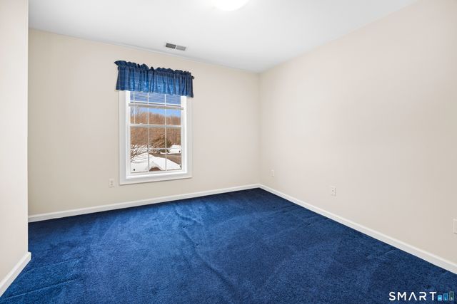 11 Nature Trail, Hamden, CT 06518