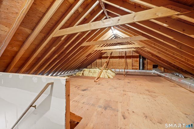 11 Nature Trail, Hamden, CT 06518