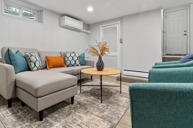 1 Fern St, Natick, MA 01760