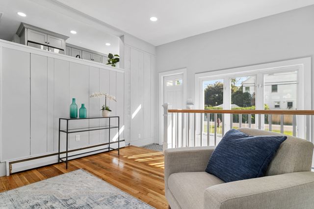 1 Fern St, Natick, MA 01760