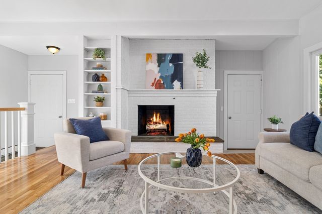 1 Fern St, Natick, MA 01760