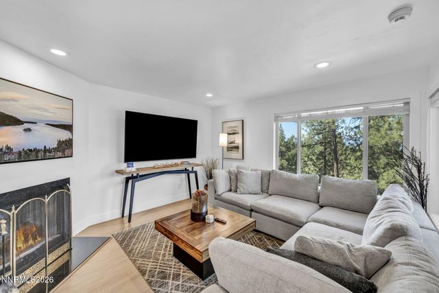 155 Holly Lane, Stateline, NV 89449