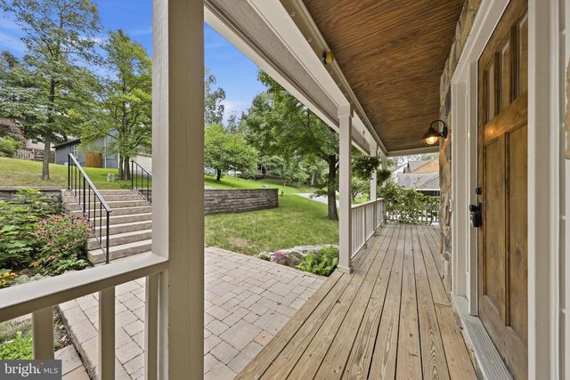 6728 OAKRIDGE RD, New Market, MD 21774
