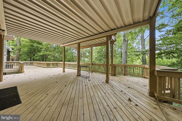 6728 OAKRIDGE RD, New Market, MD 21774