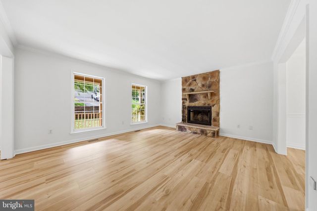 6728 OAKRIDGE RD, New Market, MD 21774