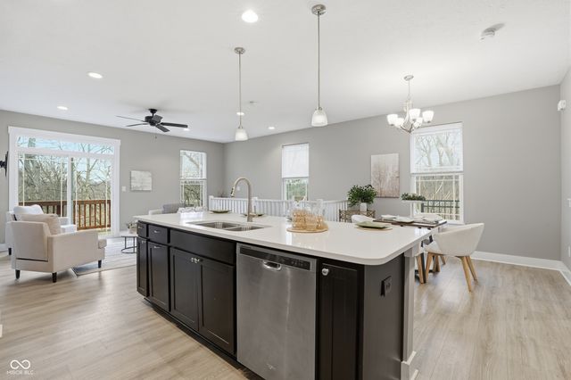 14474 Treasure Creek Lane, Fishers, IN 46038