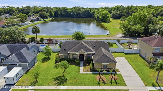 5637 Autumn Chase Circle, Sanford, FL 32771