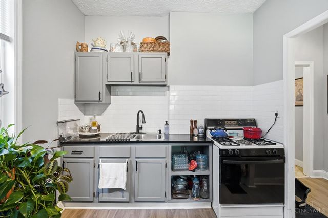 4228 Dane Avenue, Cincinnati, OH 45223