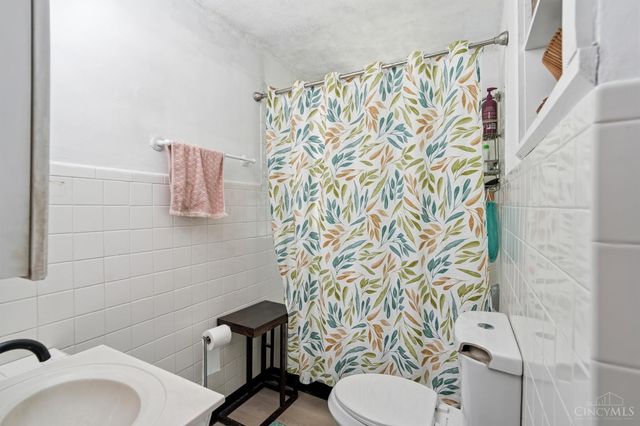 4228 Dane Avenue, Cincinnati, OH 45223