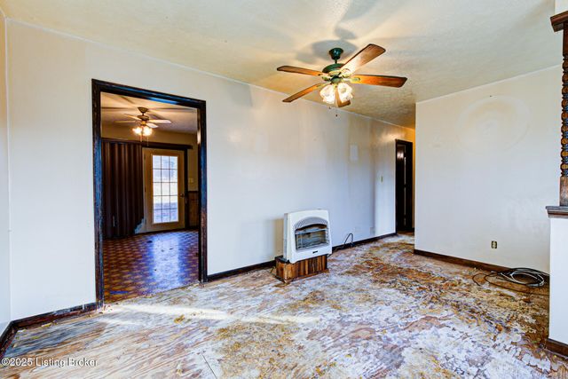 49 Fleming Rd, Shelbyville, KY 40065