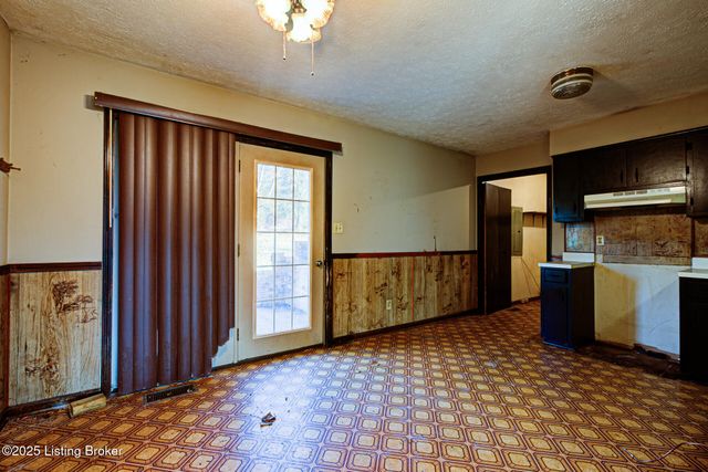 49 Fleming Rd, Shelbyville, KY 40065