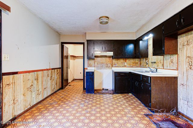 49 Fleming Rd, Shelbyville, KY 40065