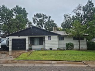 18 Dundee Lane, Pueblo, CO 81001