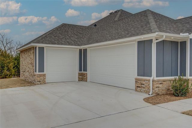 11161 Black Lion Court, Blanchard, OK 73010