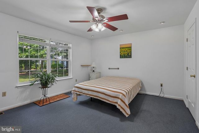 930 HARRISON AVE, Mays Landing, NJ 08330