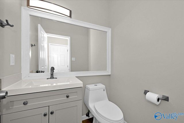 2411 Huntington Lane SE, Decatur, AL 35601