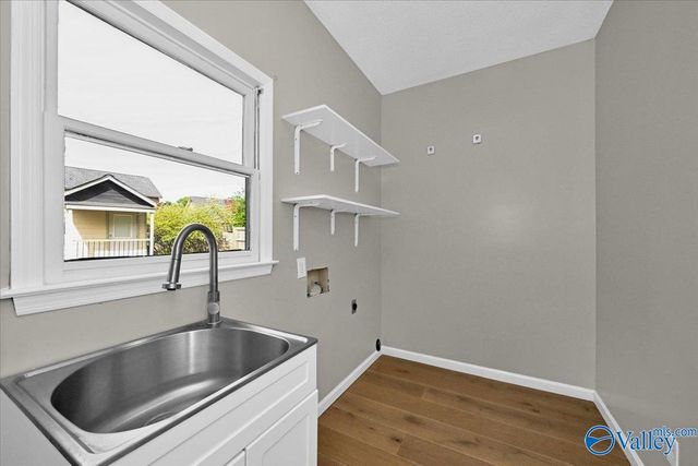 2411 Huntington Lane SE, Decatur, AL 35601