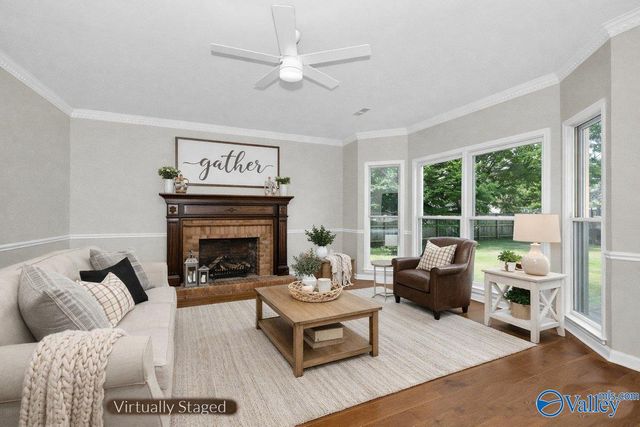 2411 Huntington Lane SE, Decatur, AL 35601