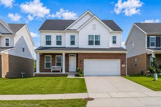 8580 Pioneer Street, Washington Township, MI 48094