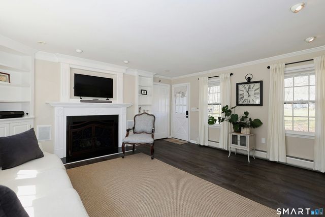 46 Tally Ho Road, Ridgefield, CT 06877