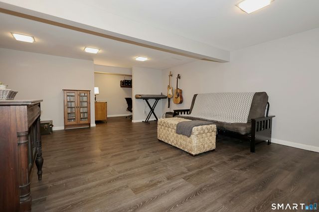 46 Tally Ho Road, Ridgefield, CT 06877