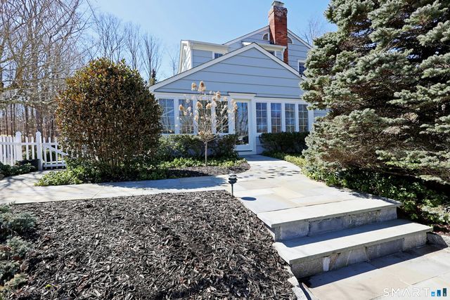 46 Tally Ho Road, Ridgefield, CT 06877