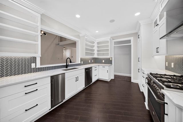 1220 Crooked Oak Dr., Pawleys Island, SC 29585