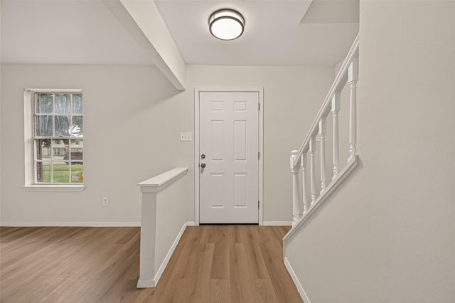 2711 Wood River Drive, Spring, TX 77373