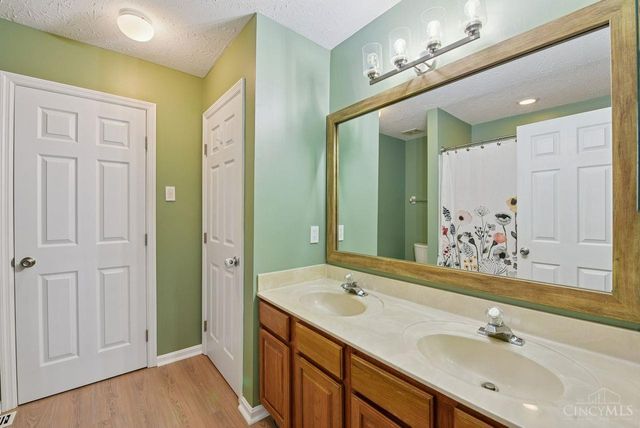 95 Paddock Lane, Monroe, OH 45050