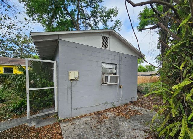 1504 E 99TH AVENUE C, Tampa, FL 33612