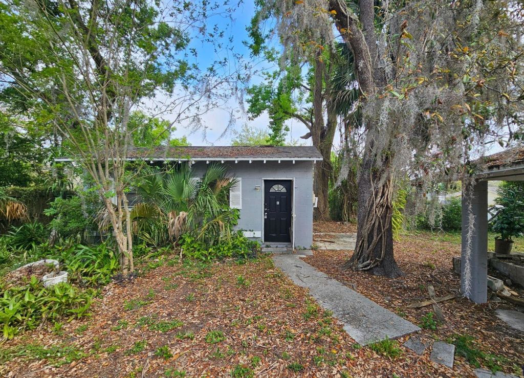 1504 E 99TH AVENUE C, Tampa, FL 33612