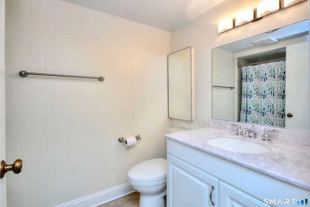 49 Southport Woods Drive 49, Fairfield, CT 06890