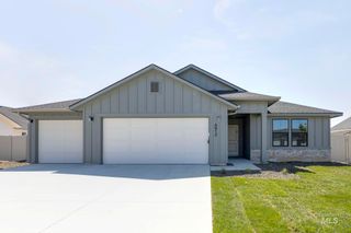 9189 W White Jasmine Ct, Nampa, ID 83687