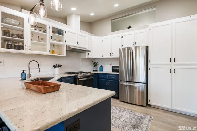 3215 Spring Circle, Silver Springs, NV 89429