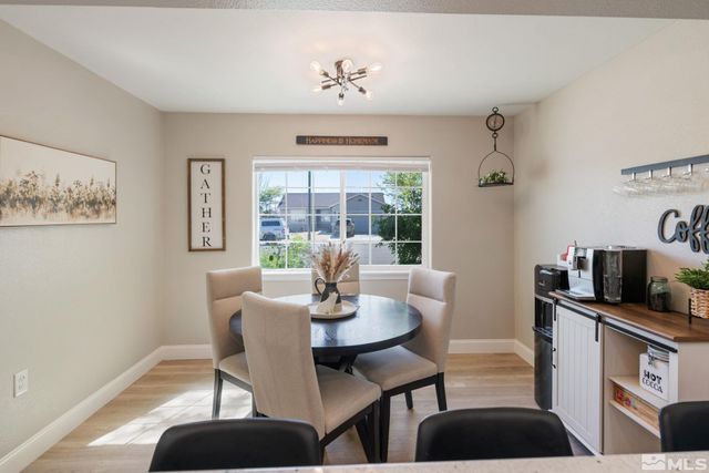 3215 Spring Circle, Silver Springs, NV 89429