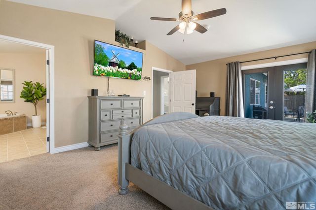 3215 Spring Circle, Silver Springs, NV 89429