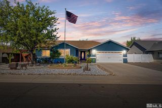 3215 Spring Circle, Silver Springs, NV 89429